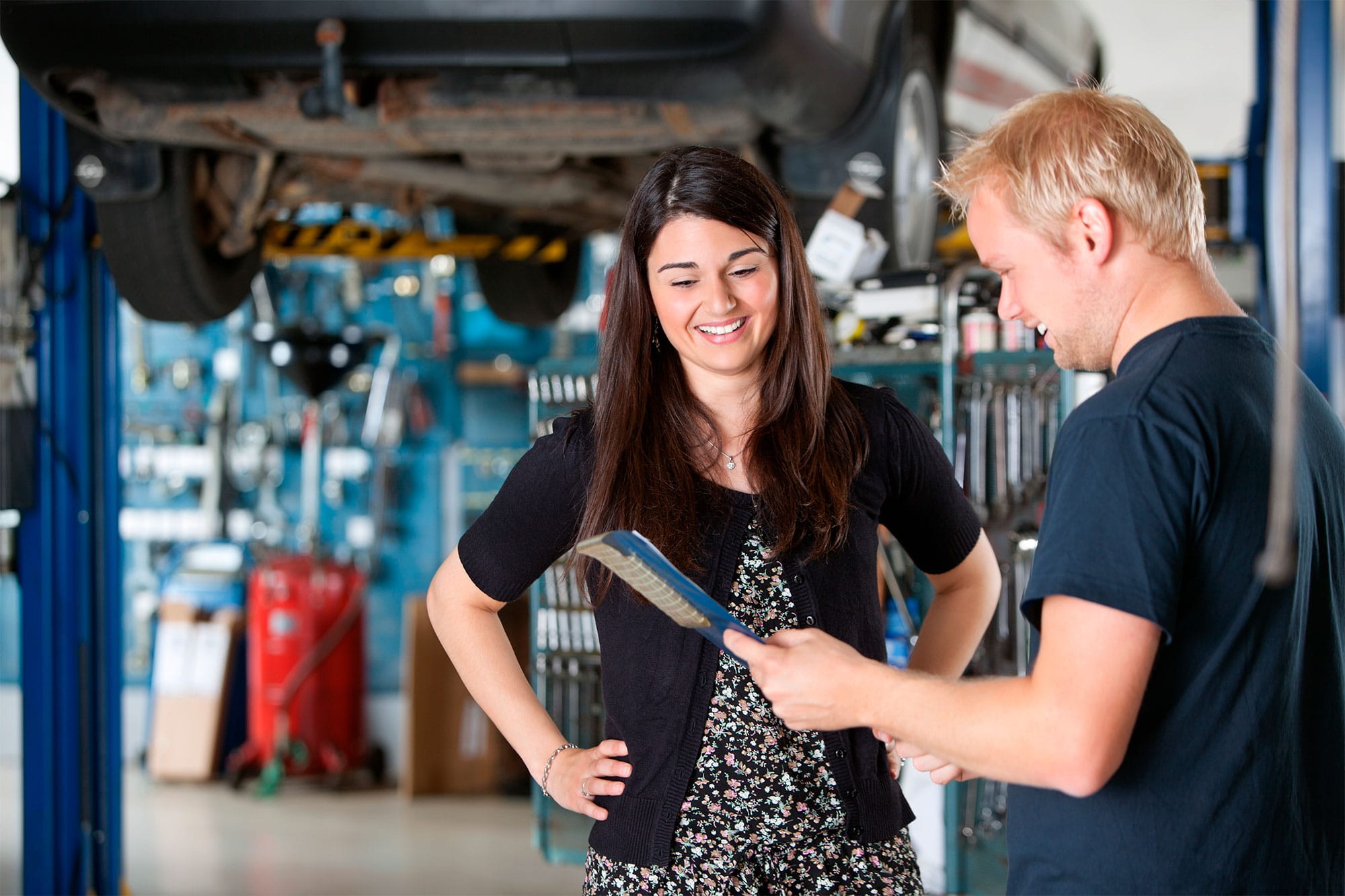 ETRON onRetail in der Autowerkstatt